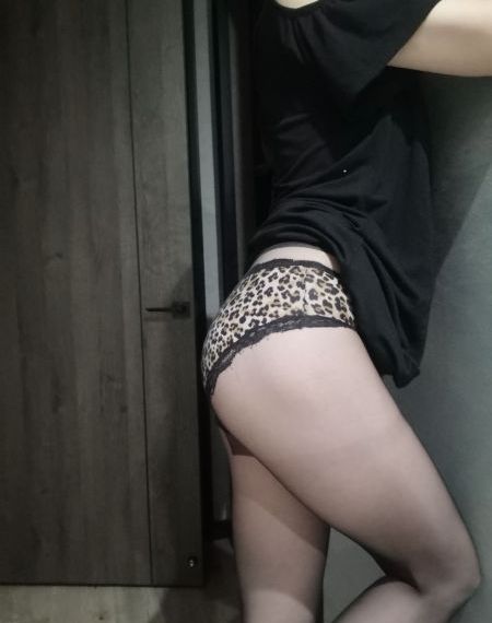 欧美人妖噜久_免费国语在线观看