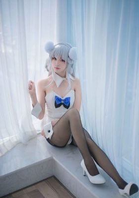 欧美黑白成熟男生头像_高清无删减在线观看