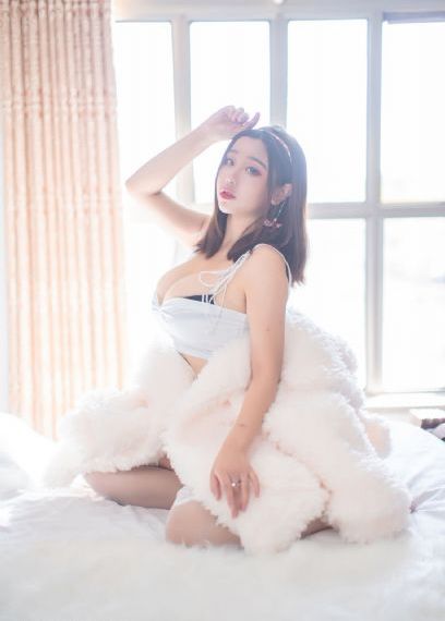 欧美dj女神_BD英语高清视频观看
