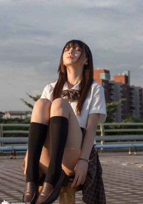 亚洲另类卡通制服av_BD国语在线观看视频