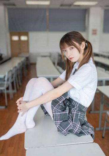 欧美人妖深喉_完整视频大全
