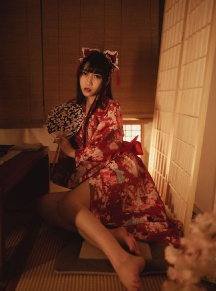 日韩特黄色片子看看_HD电影完整版在线观看