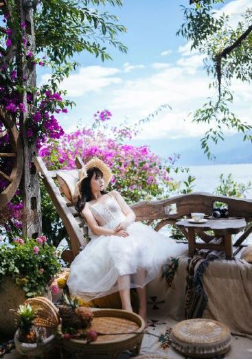 欧美背景小清新_1080高清免费观看