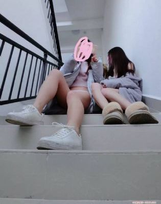 男人舔女人下部高潮全视频_国产剧免费高清观看