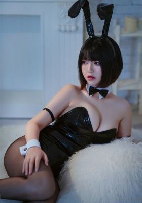 欧美清纯女明星_4K在线播放观看