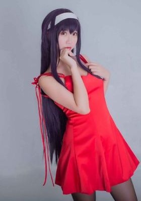 欧美裸体模特大全_字幕高清版在线观看